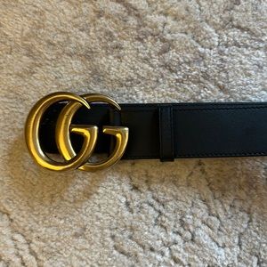 Double G Gold Gucci Belt - size 70